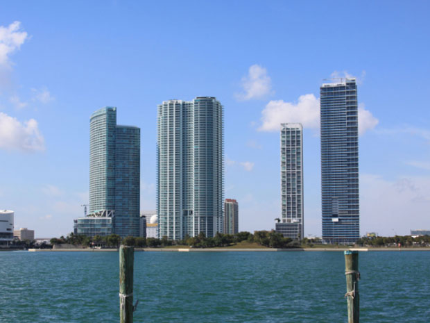Torres do Biscayne Bay 900, em Downton, Miami.