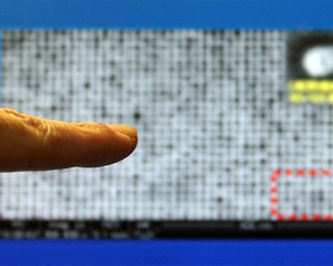 Cientistas de Taiwan afirmam ter criado o menor microchip do mundo
