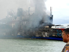 Incêndio em balsa deixa 11 mortos (AFP)