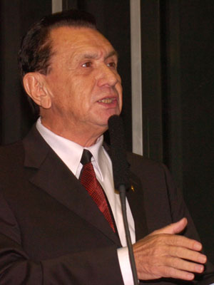 Carlos Bezerra (PMDB-MT)