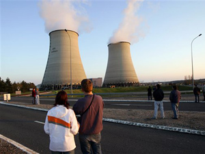 Usina nuclear na França (Foto: François Mori/AP)