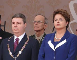 Antonio Anastasia e Dilma Rousseff (Foto: Alex Araújo/G1 MG)