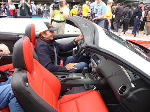 Emerson Fittipaldi no carro madrinha das 500 Milhas de Indanápolis (Foto: Priscila Dal Poggetto/G1)