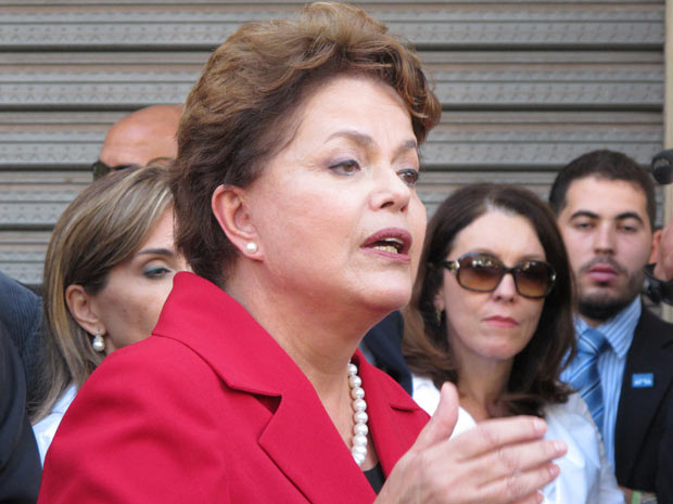 Presidente Dilma Rousseff lançou o Plano Agrícola e Pecuário 2011-2012 nesta sexta-feira (17) em Ribeirão Preto (Foto: Darlan Alvarenga/G1)