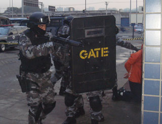 gate reféns (Foto: Tahiane Stochero/G1)