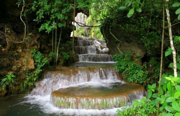 Cachoeira 'Garganta da Arara', em Bodoquena (Foto: Divulgação/Boca da Onça)