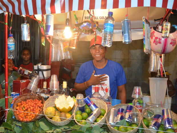 Jair, vendedor (Foto: Eduardo Freire/G1)