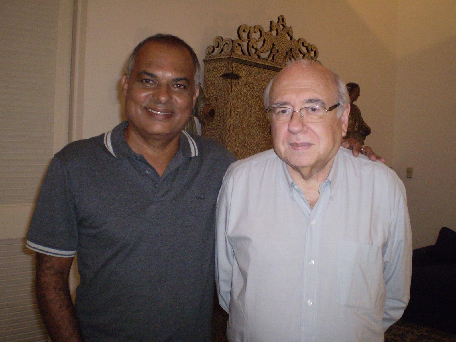 Luis Fernando Veríssimo e Claufe Rodrigues (Foto: Globo News)