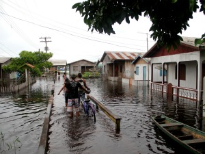 Enchente que atingiu Lábrea, município do interior do Amazonas 2 (Foto: Edmar Barros)