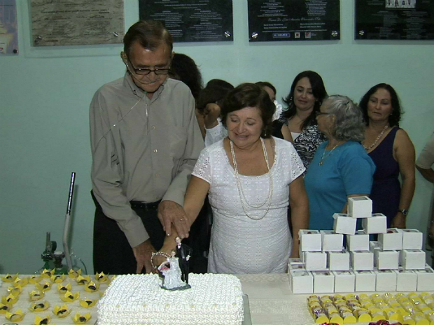Noivo de 78 anos está internado no Hospital do Coração de Messejana. (Foto: TV Verdes Mares/Reprodução)