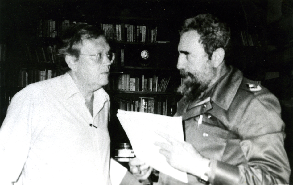  Em 1985 Joelmir Beting entrevistou o líder cubano Fidel Castro. 