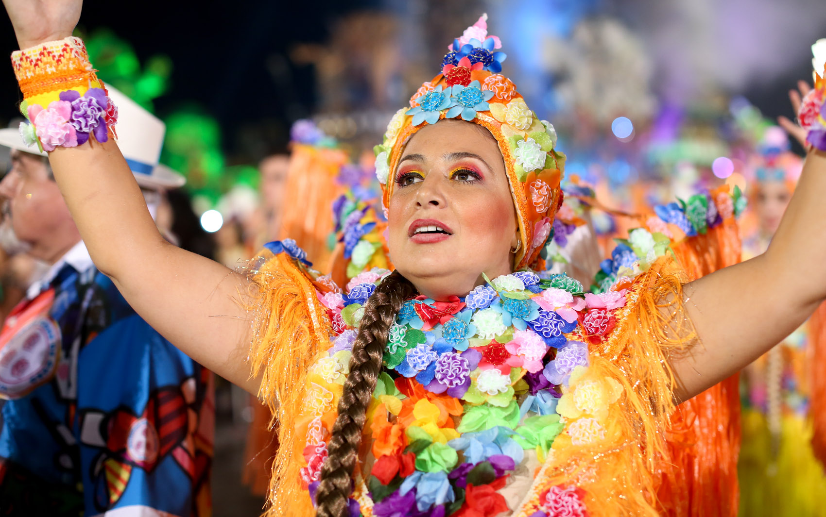Какие самые популярные праздники. Бразильский карнавал 2013. Карнавал красок. Праздники в Бразилии. Фестиваль красок в Бразилии.