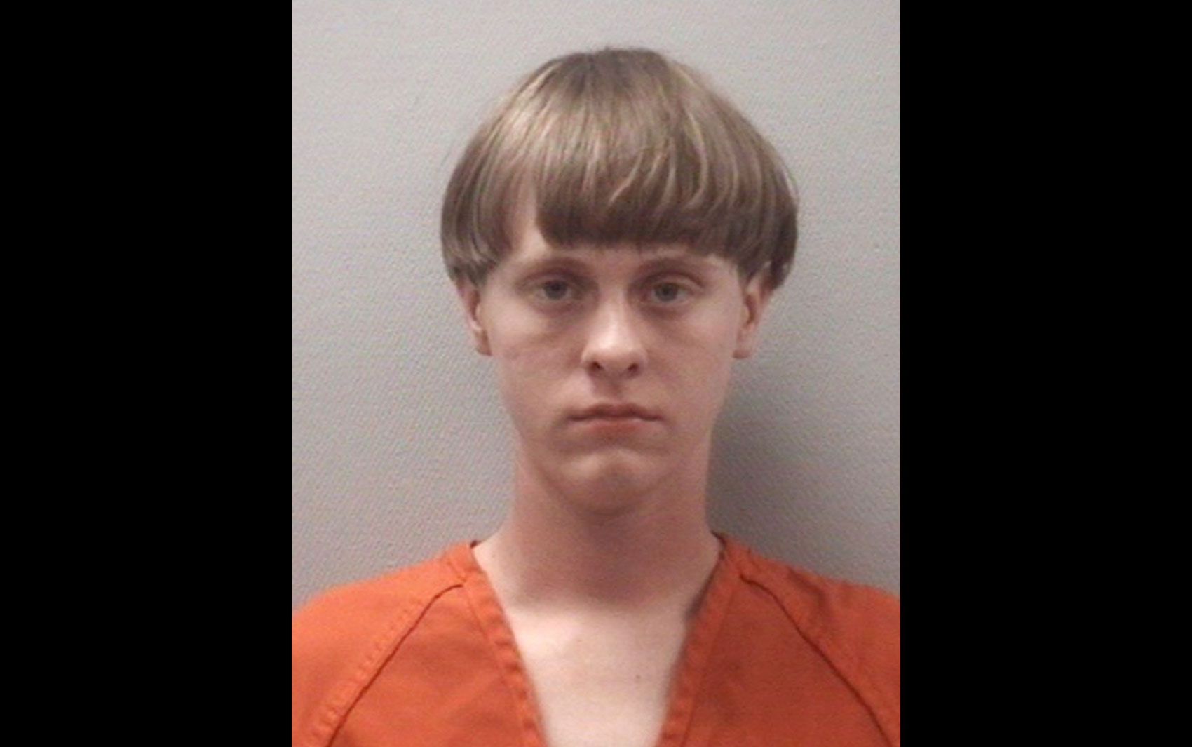 Foto de registro prisional feito em abril deste ano mostra o suspeito do ataque à igreja em Charleston, Dylann Roof, de 21 anos