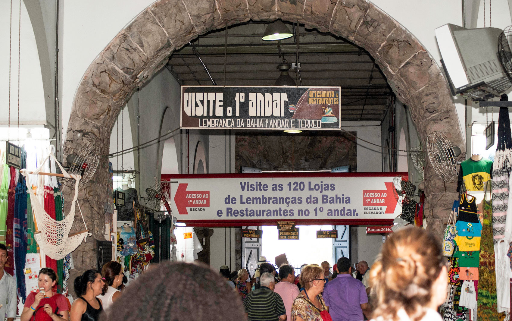 Mercado Modelo, em Salvador, fica na região da Cidade Baixa