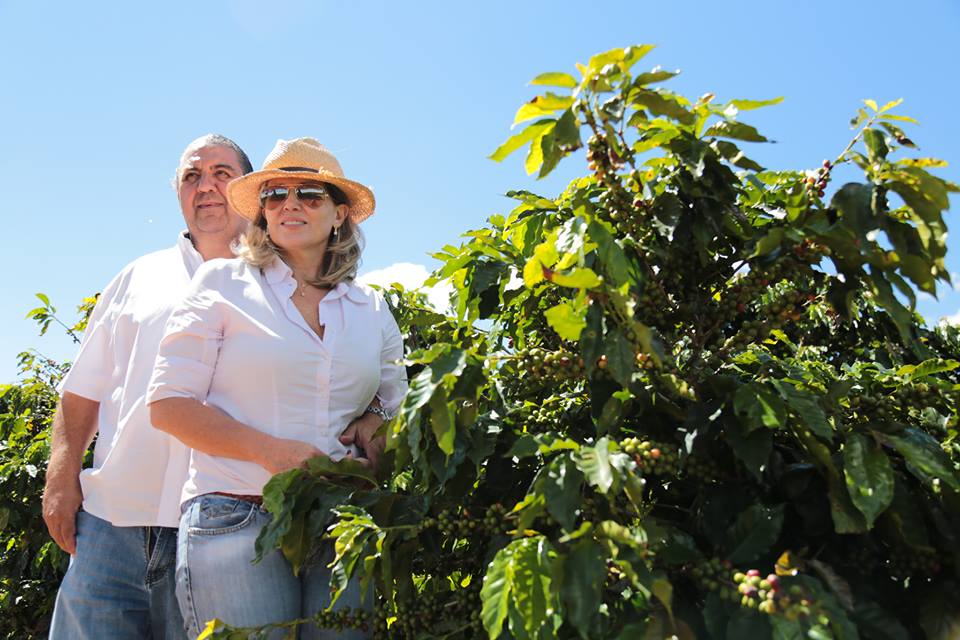 Junto com o marido, Ceres, que recebeu nome da Deusa da Agricultura, segue tradição familiar do café em Guaxupé (Foto: Viola Jr.)