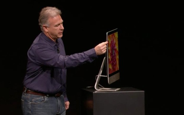 Phil Schiller destaca o novo design do iMac (Foto: Reprodução)