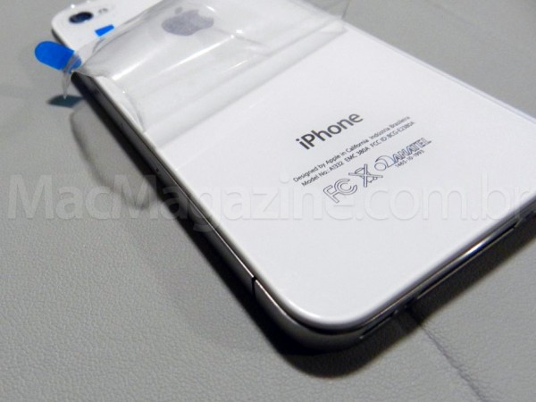iPhone 4 de 8GB, fabricado no Brasil (Foto: Reprodução/MacMagazine)