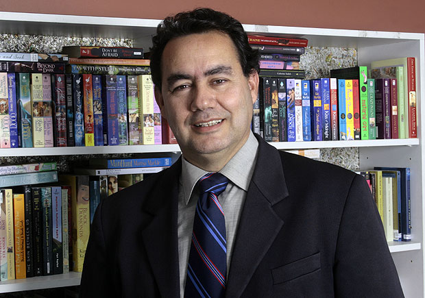 Augusto Cury é um dos autores de autoajuda que mais vende livros no Brasil (Foto: Reprodução)