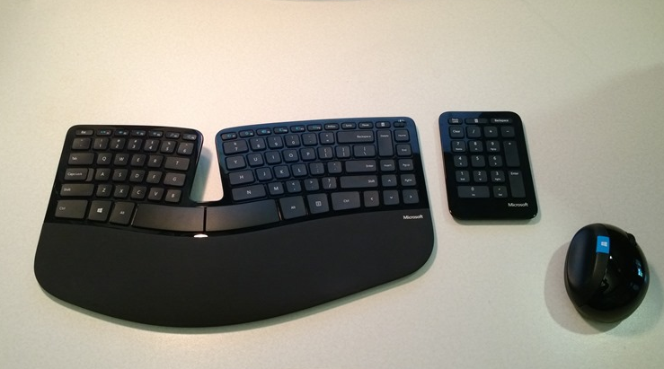Novo teclado e mouse da Microsoft: Sculpt Ergonomic Desktop (Foto: Divulgação)