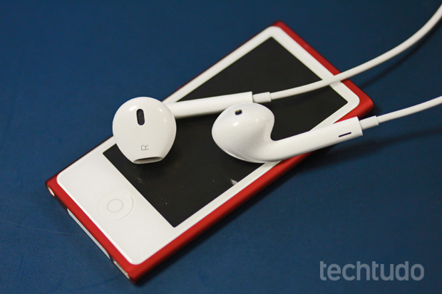 EarPods acompanham iPods nano e touch (Foto: Marlon C?mara/TechTudo)